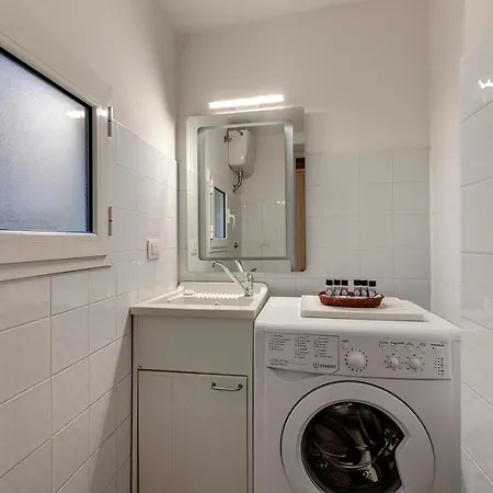 Liberta Charming Flat At The Center Gates *