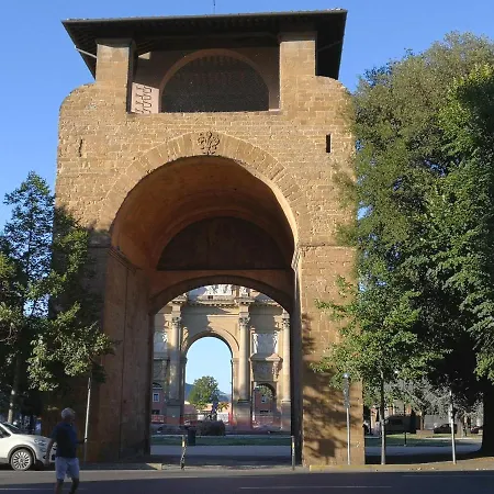 Libertà Charming Flat At The Center Gates